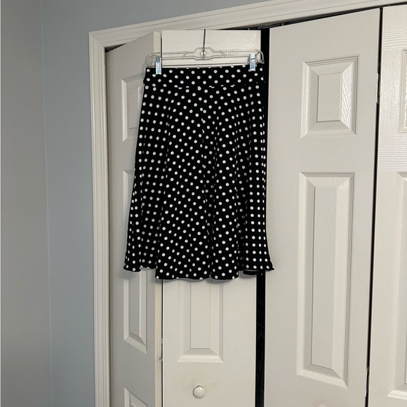 JM Fluerette Black & White Polka Dot Skirt - Picture 7 of 8